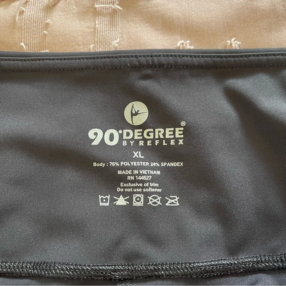 90 Degree By Reflex Leggings - Picture 3 of 6